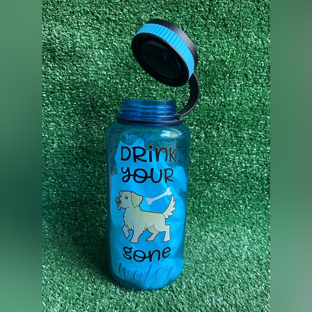 💦Water Bottle 34oz🦮